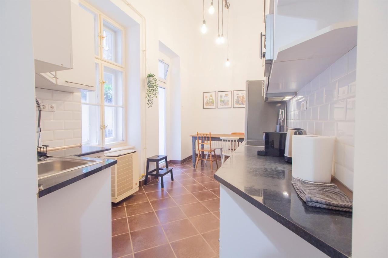Industrial Double Loft Apartment Budapeste Exterior foto